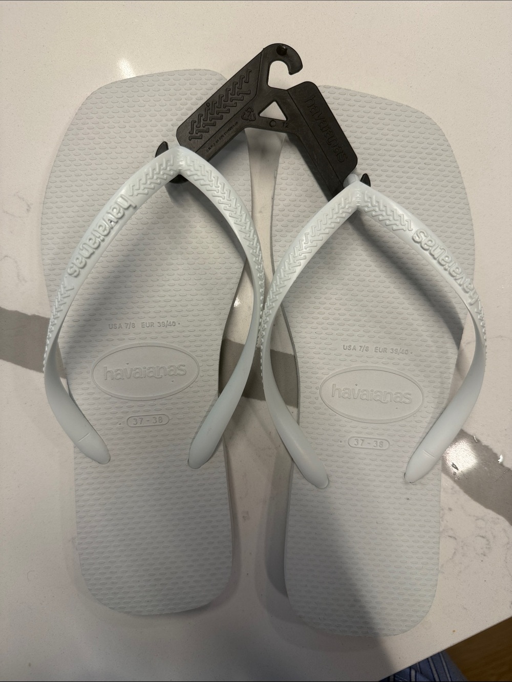 Havaianas White Classic Flip Flops